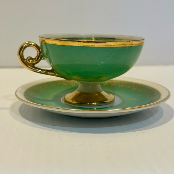 German Elegant Green and Gold Demitasse Cup and Saucer Set/ Mid Century - Picture 2 of 3